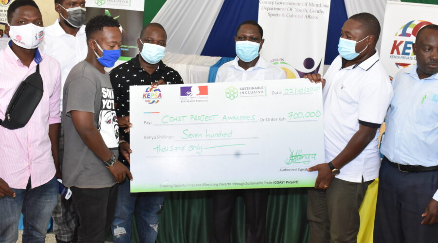 Winners of the COAST Project Seed Fund Receiving the Cheque from KEPSA and County represenatives